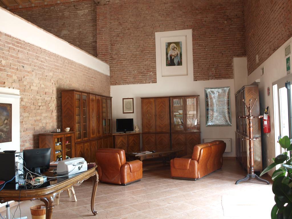 Auberge de jeunesse La Cascina Del Sole à Rivarolo del Re ed Uniti Extérieur photo