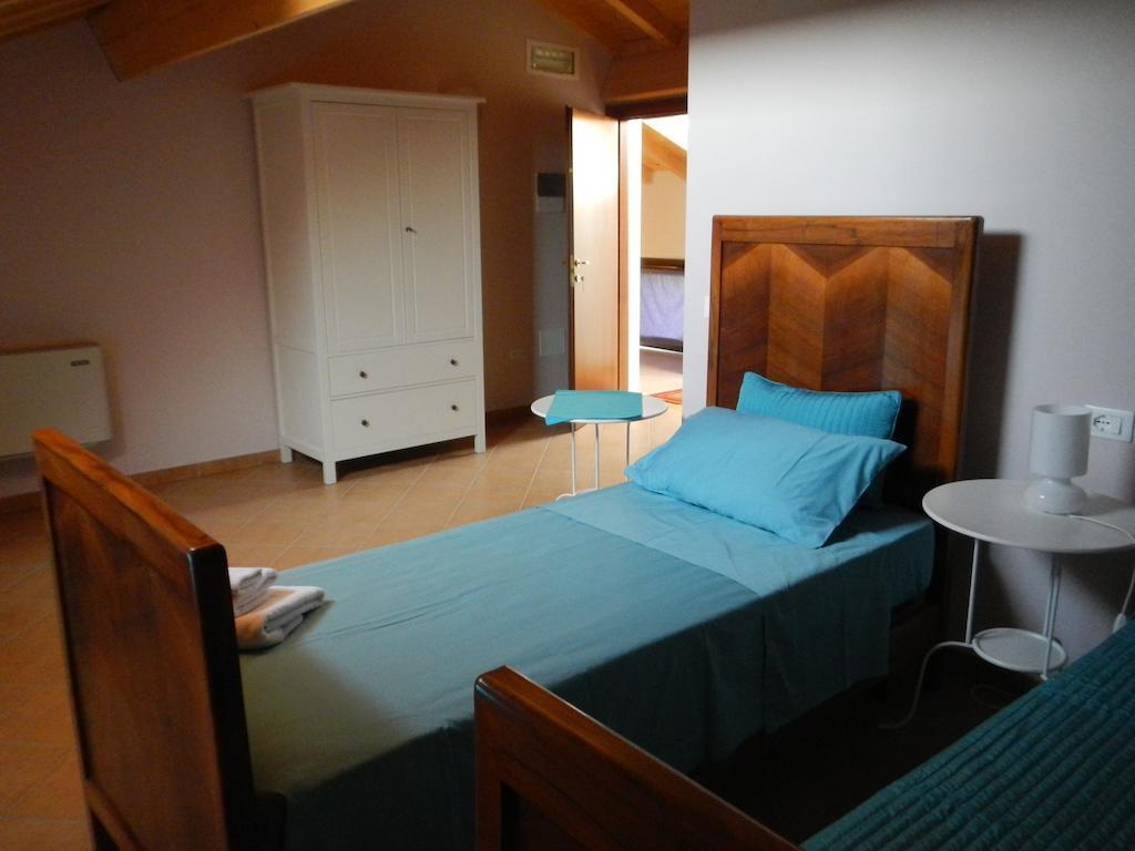 Auberge de jeunesse La Cascina Del Sole à Rivarolo del Re ed Uniti Extérieur photo
