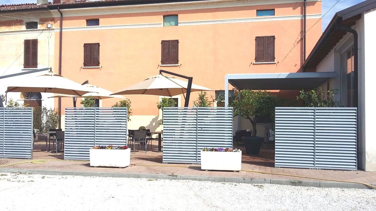 Auberge de jeunesse La Cascina Del Sole à Rivarolo del Re ed Uniti Extérieur photo