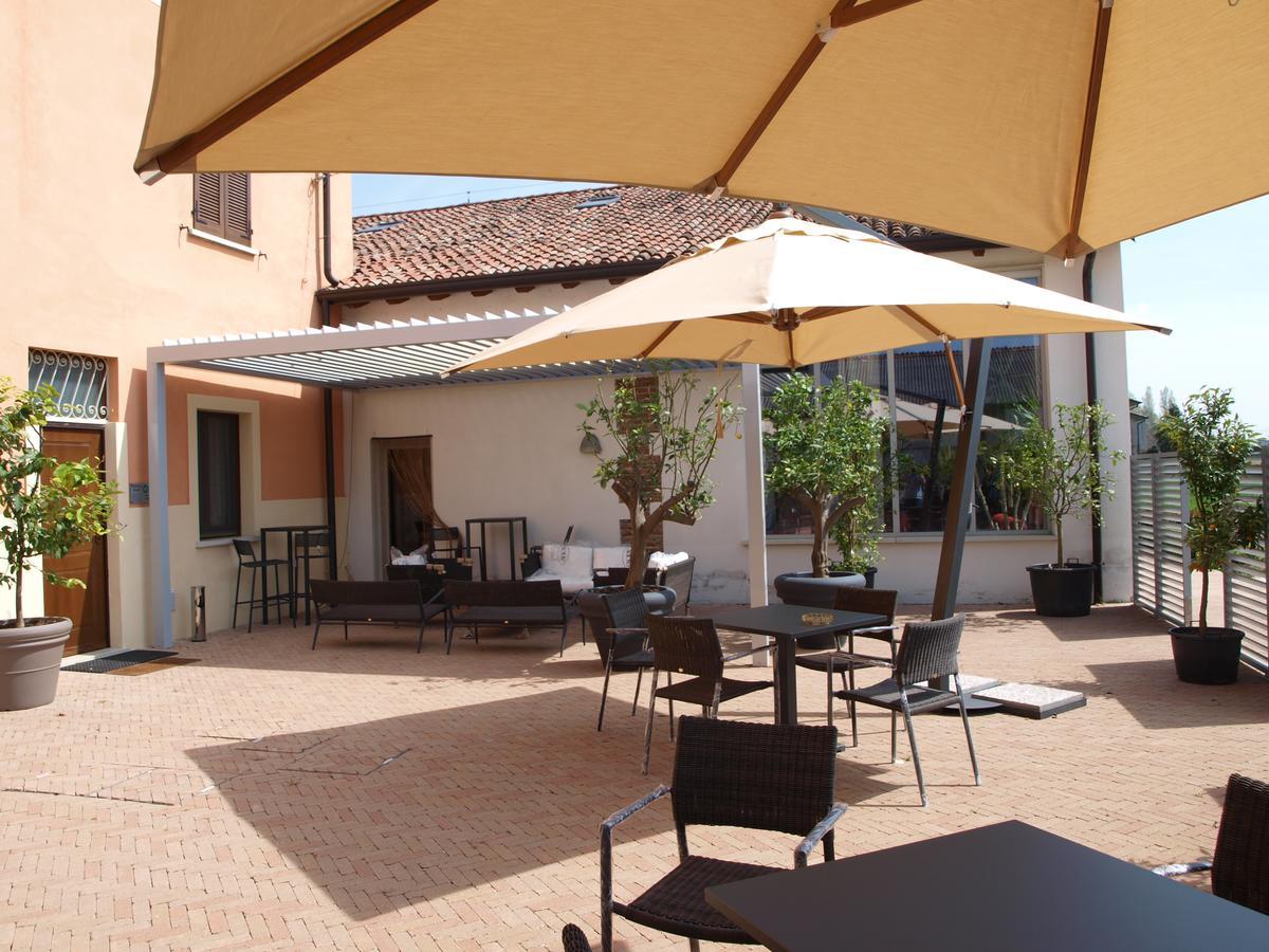 Auberge de jeunesse La Cascina Del Sole à Rivarolo del Re ed Uniti Extérieur photo
