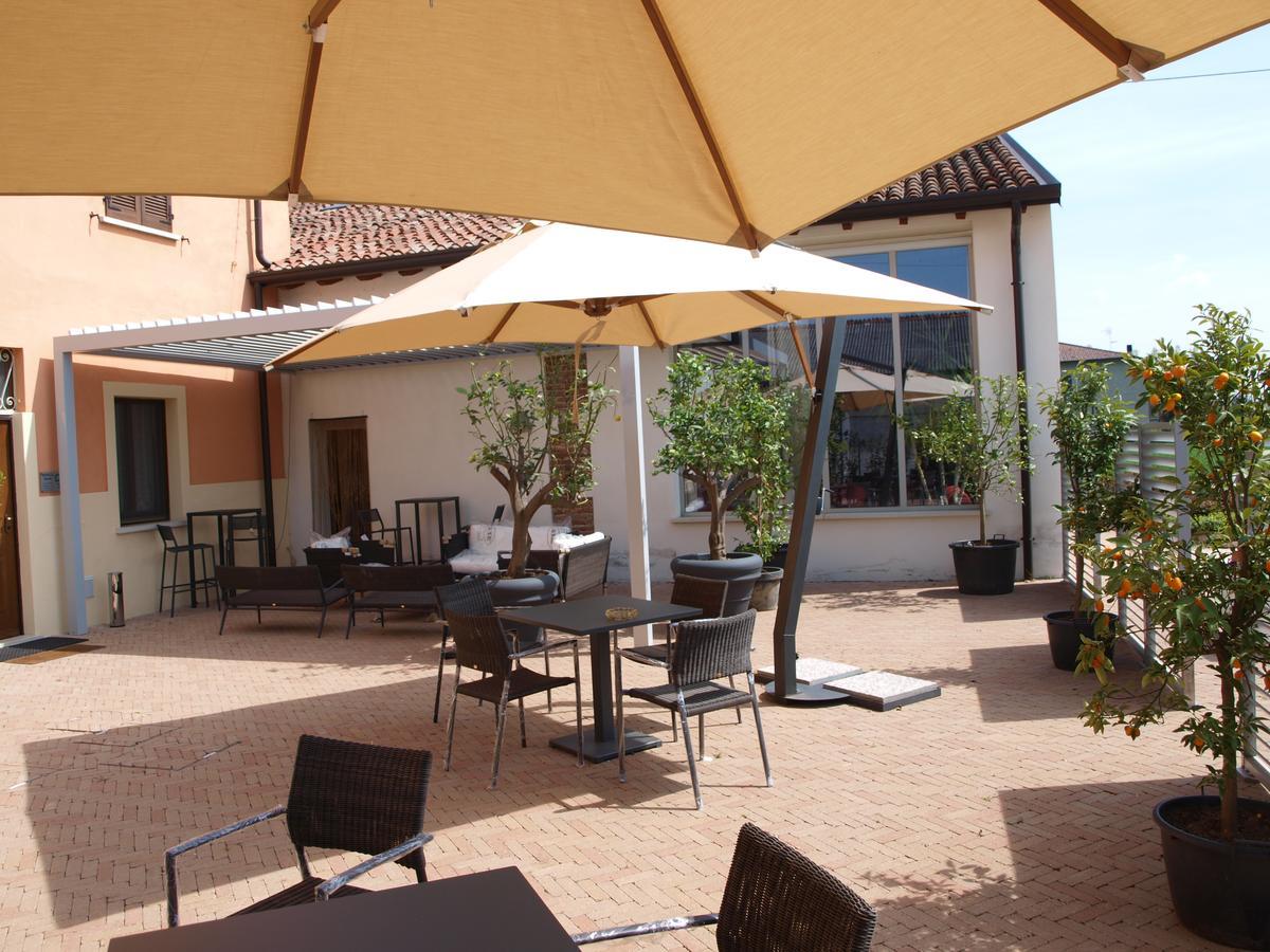 Auberge de jeunesse La Cascina Del Sole à Rivarolo del Re ed Uniti Extérieur photo