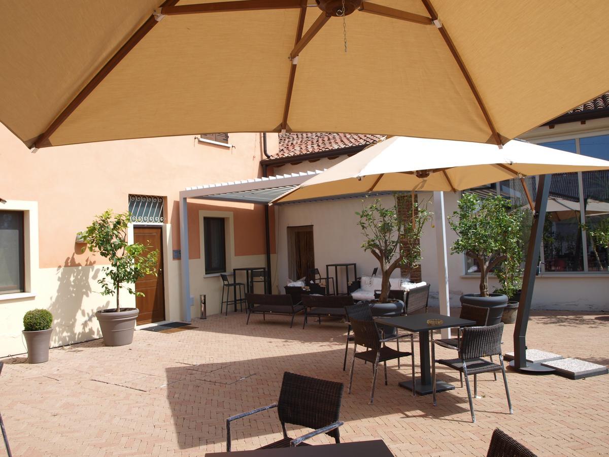 Auberge de jeunesse La Cascina Del Sole à Rivarolo del Re ed Uniti Extérieur photo