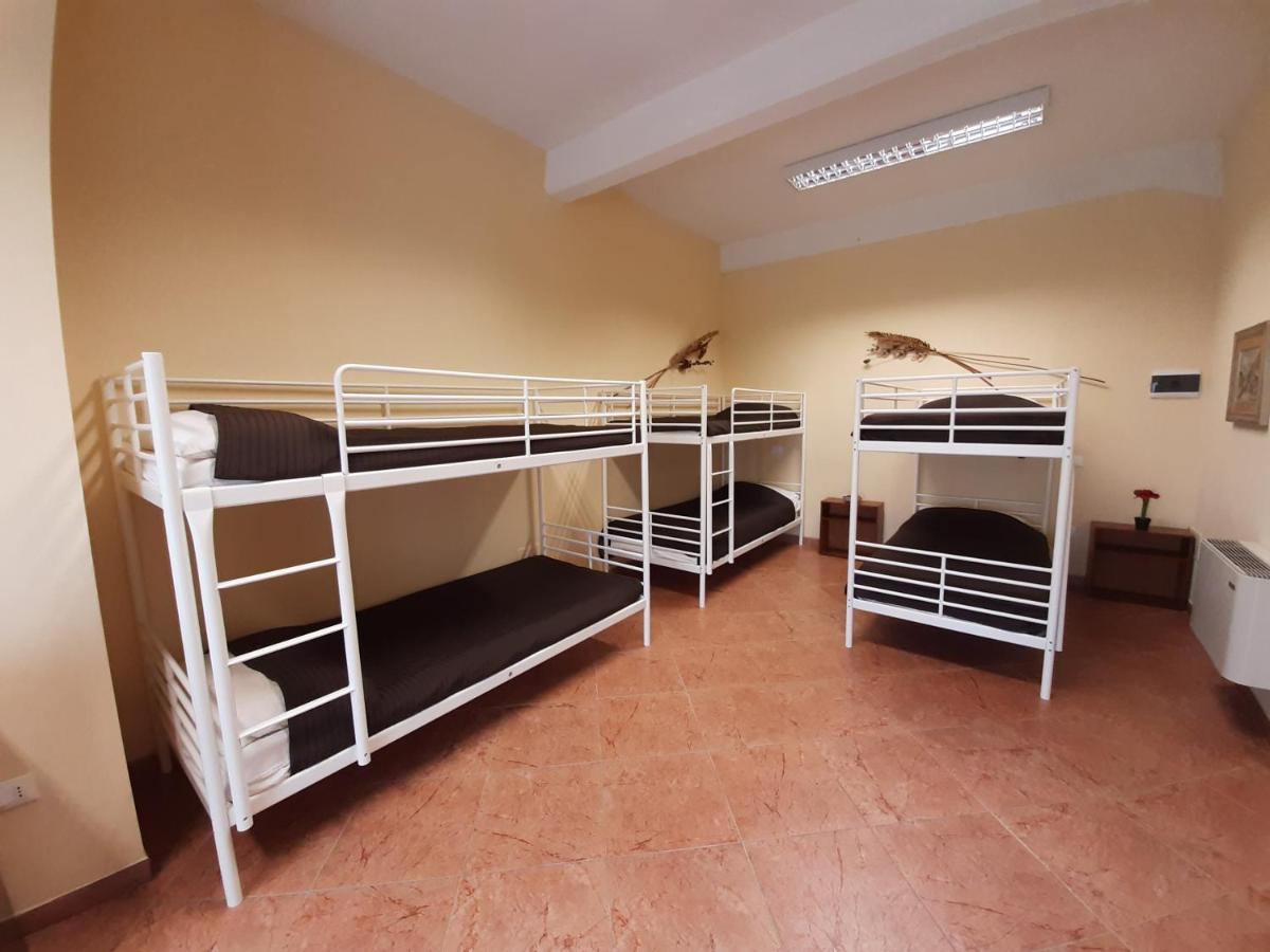 Auberge de jeunesse La Cascina Del Sole à Rivarolo del Re ed Uniti Extérieur photo